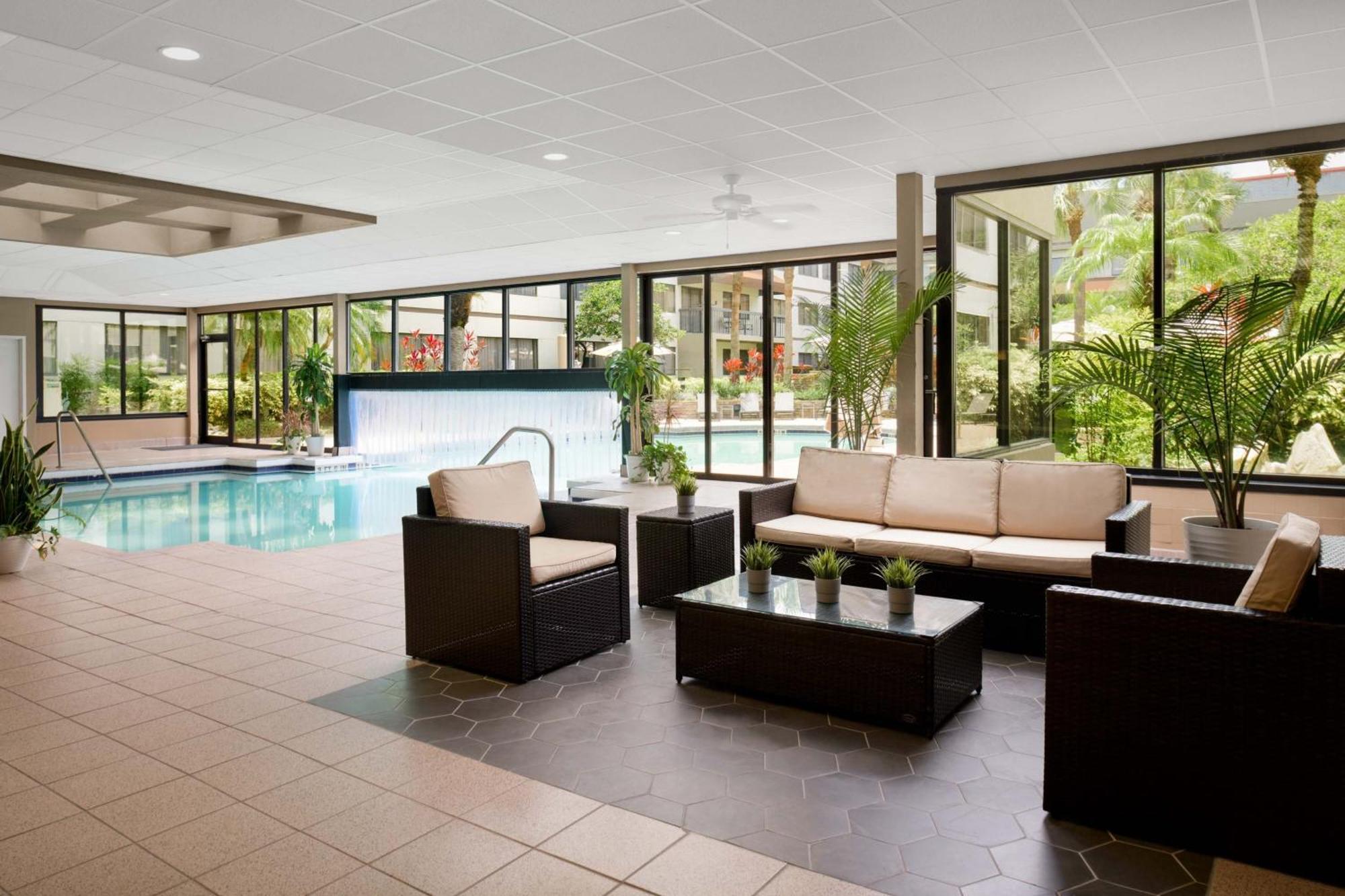 Sheraton Suites Orlando Airport Hotel Kültér fotó